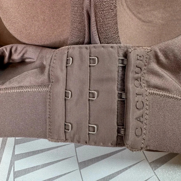 Cacique Women’s‎ Lightly Lined Balconette Size 44C Tan - Picture 2 of 7
